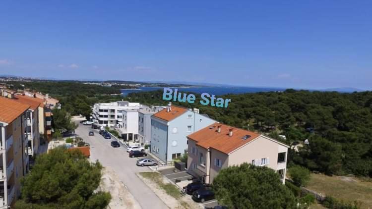 Apartmán Blue Star Premantura Exteriér fotografie