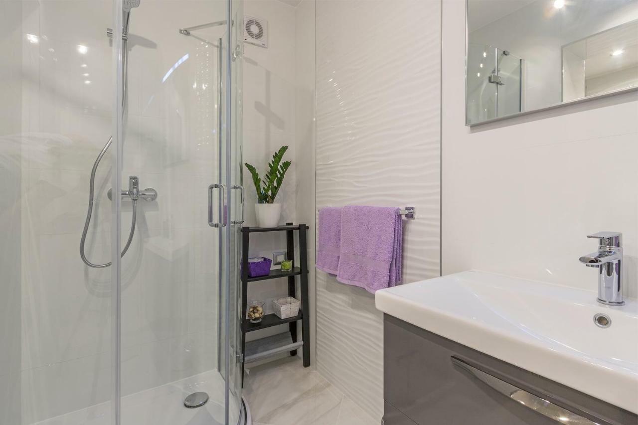 Apartmán Blue Star Premantura Exteriér fotografie